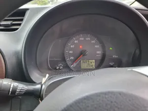 Toyota Vitz 2011 Blue