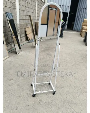 High Quality Dressing Mirror With Wheels