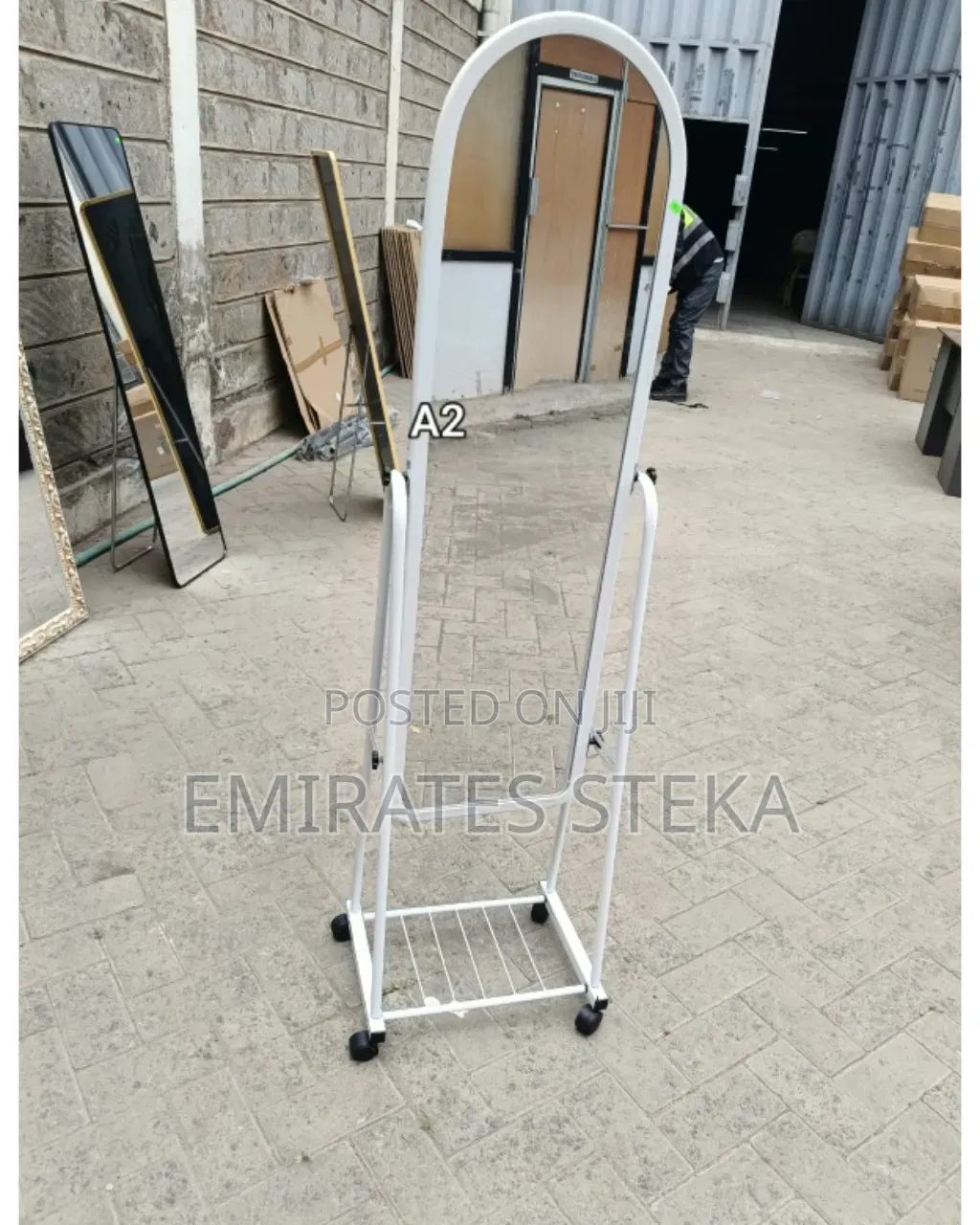 High Quality Dressing Mirror With Wheels