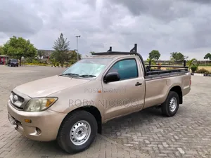 Toyota Hilux 2.5 D-4D SRX 2009 Brown