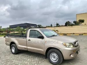 Toyota Hilux 2.5 D-4D SRX 2009 Brown