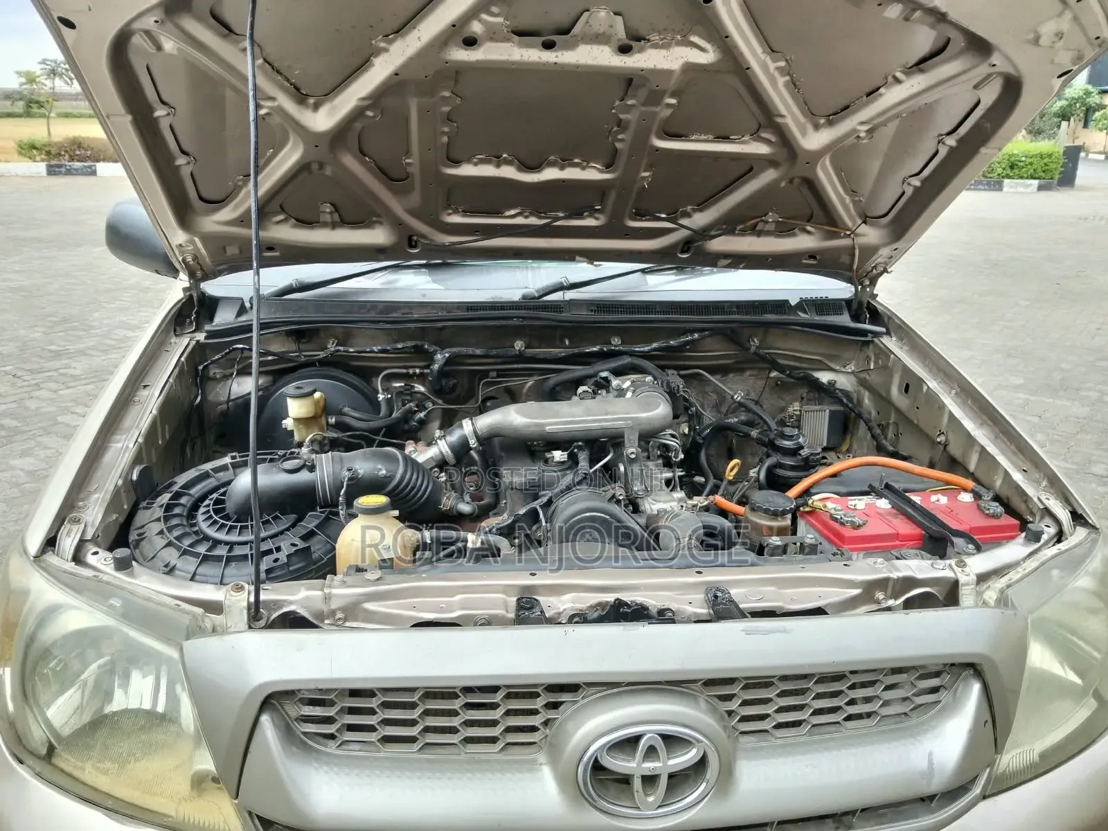 Toyota Hilux 2.5 D-4D SRX 2009 Brown