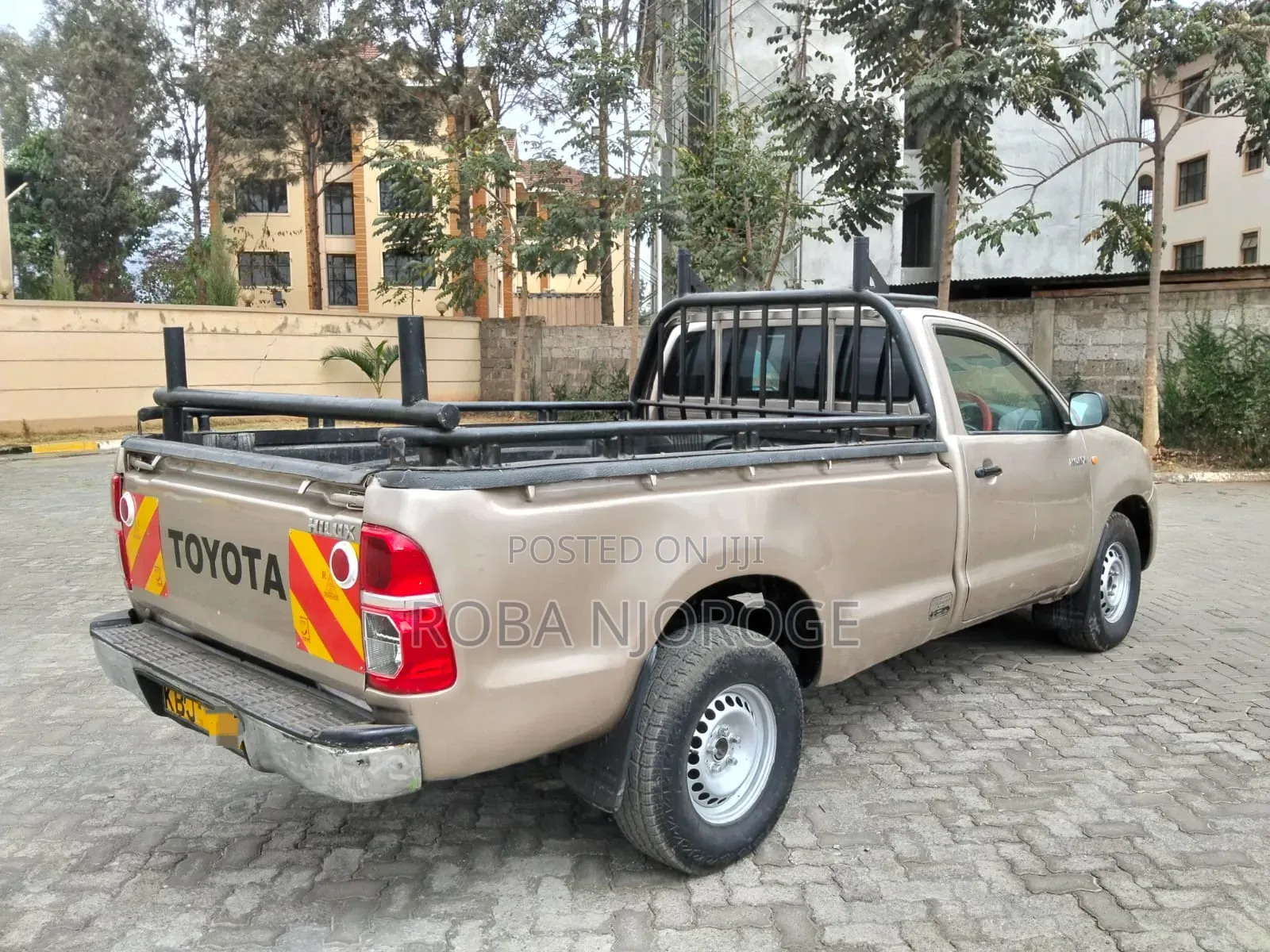 Toyota Hilux 2.5 D-4D SRX 2009 Brown