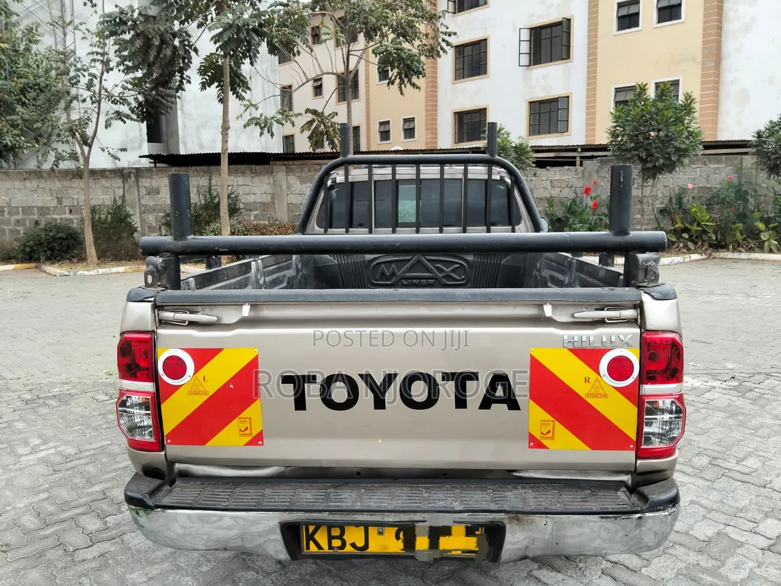 Toyota Hilux 2.5 D-4D SRX 2009 Brown