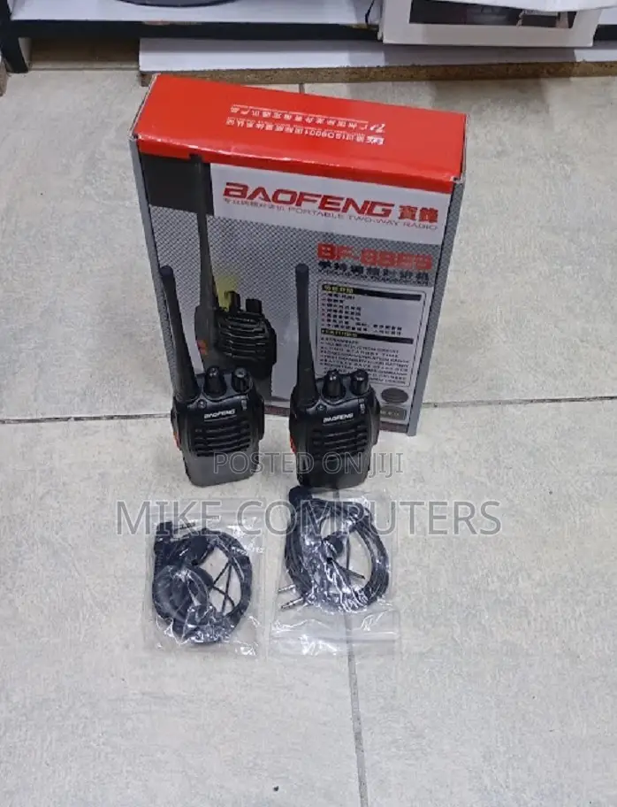 Baofeng BF-888S Two-Way Radio With Earpiece