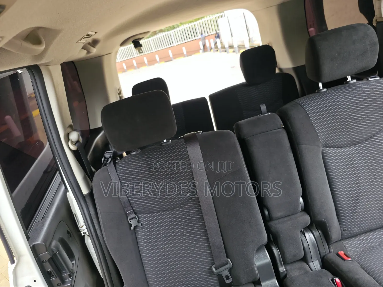 Nissan Serena 2013 White
