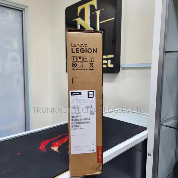 New Laptop Lenovo Legion 5 32GB Intel Core Ultra 9 SSD 1T