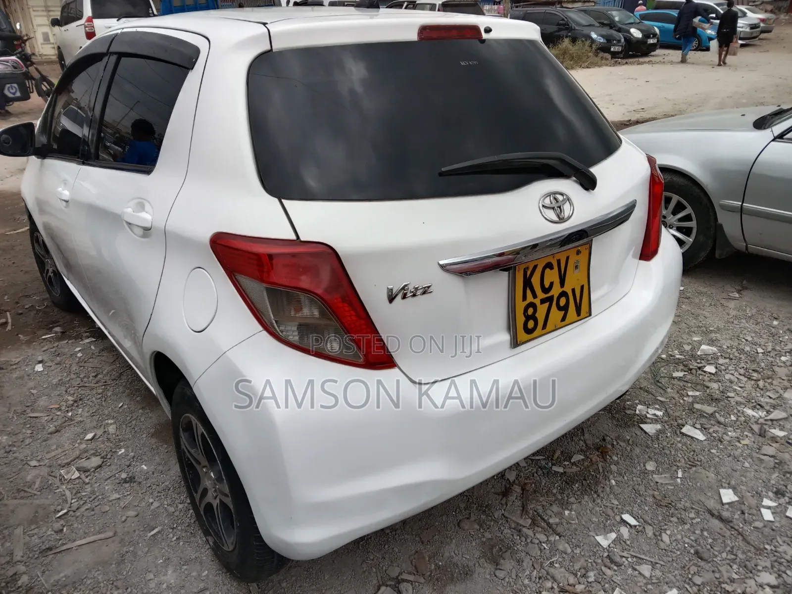 Toyota Vitz 2012 White