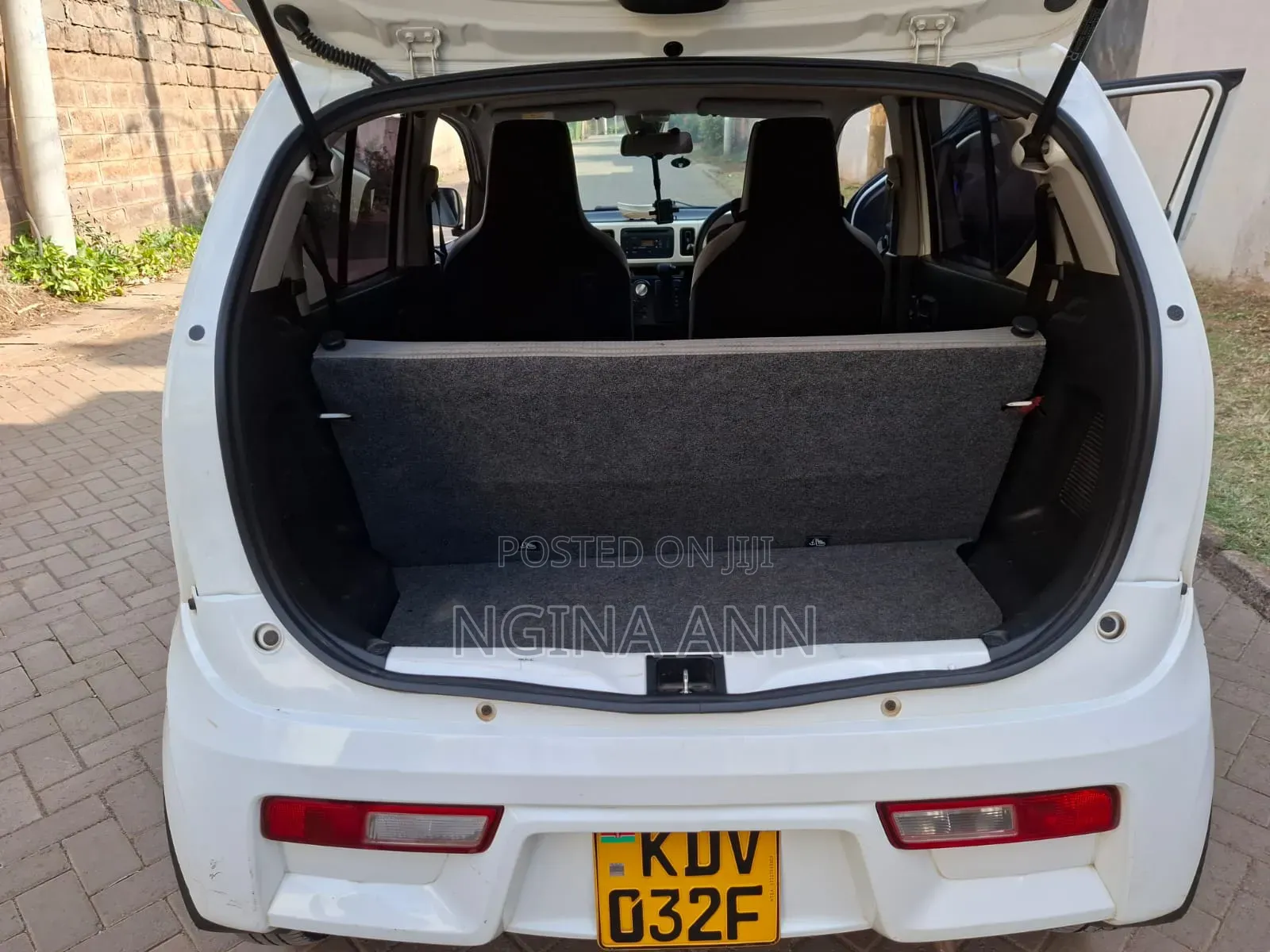 Suzuki Alto 2017 White