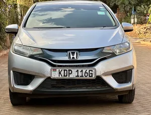 Honda Fit 2016 Silver