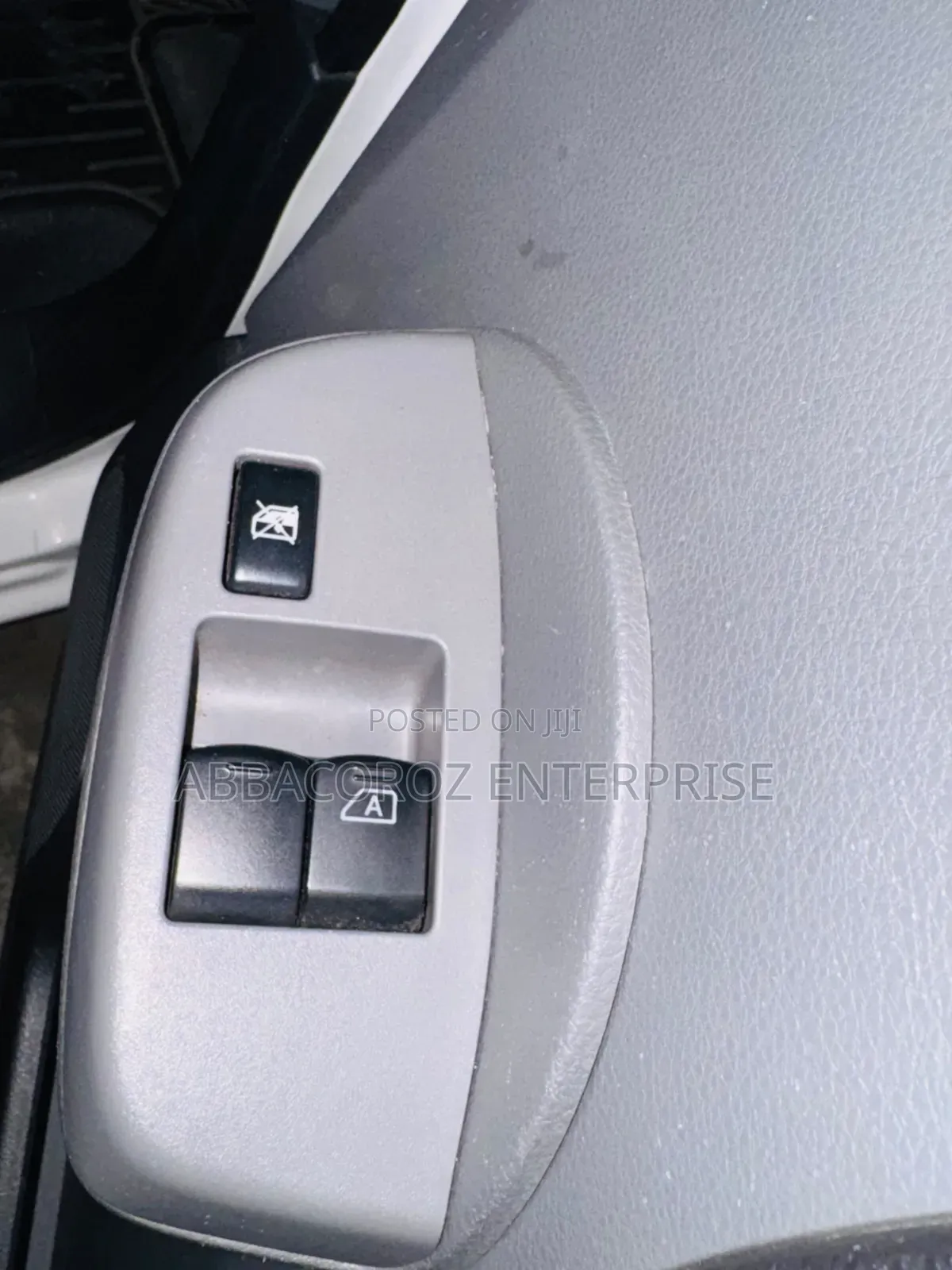 Nissan NV200 2019 White