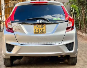 Honda Fit 2016 Silver
