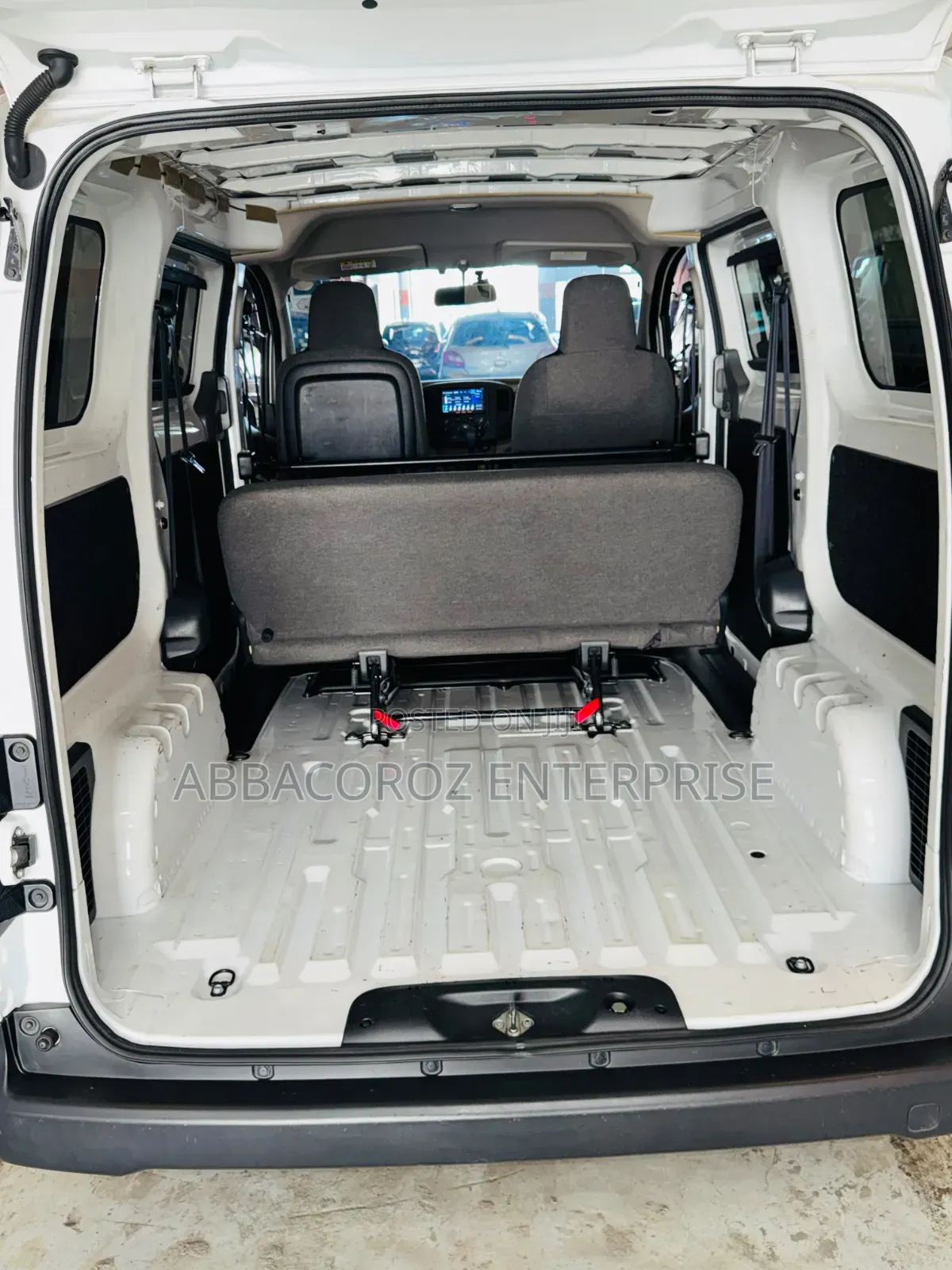 Nissan NV200 2019 White