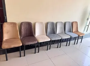 Multicolored Best Quality Dining Chairs
