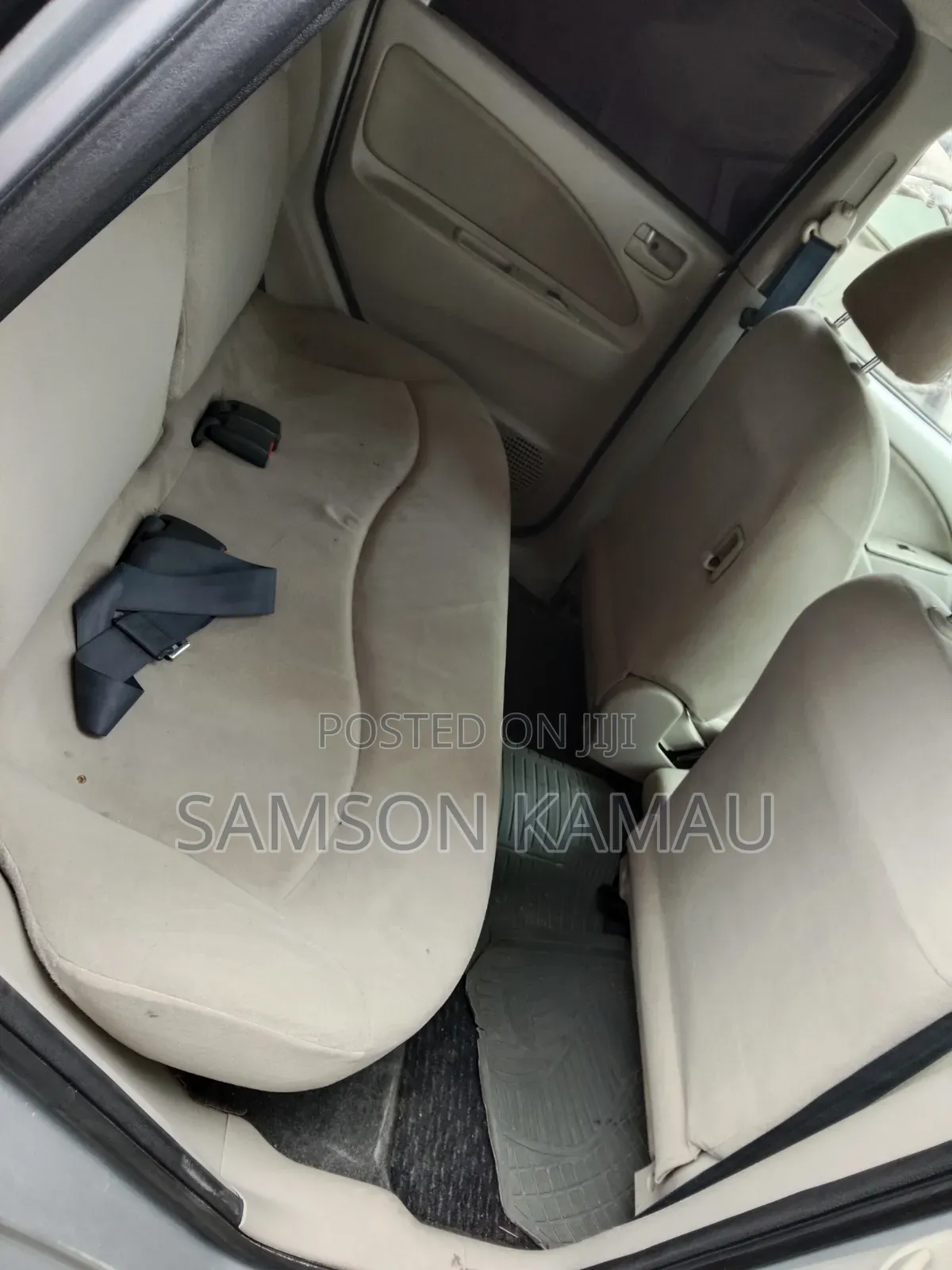 Mitsubishi Colt 2010 Silver