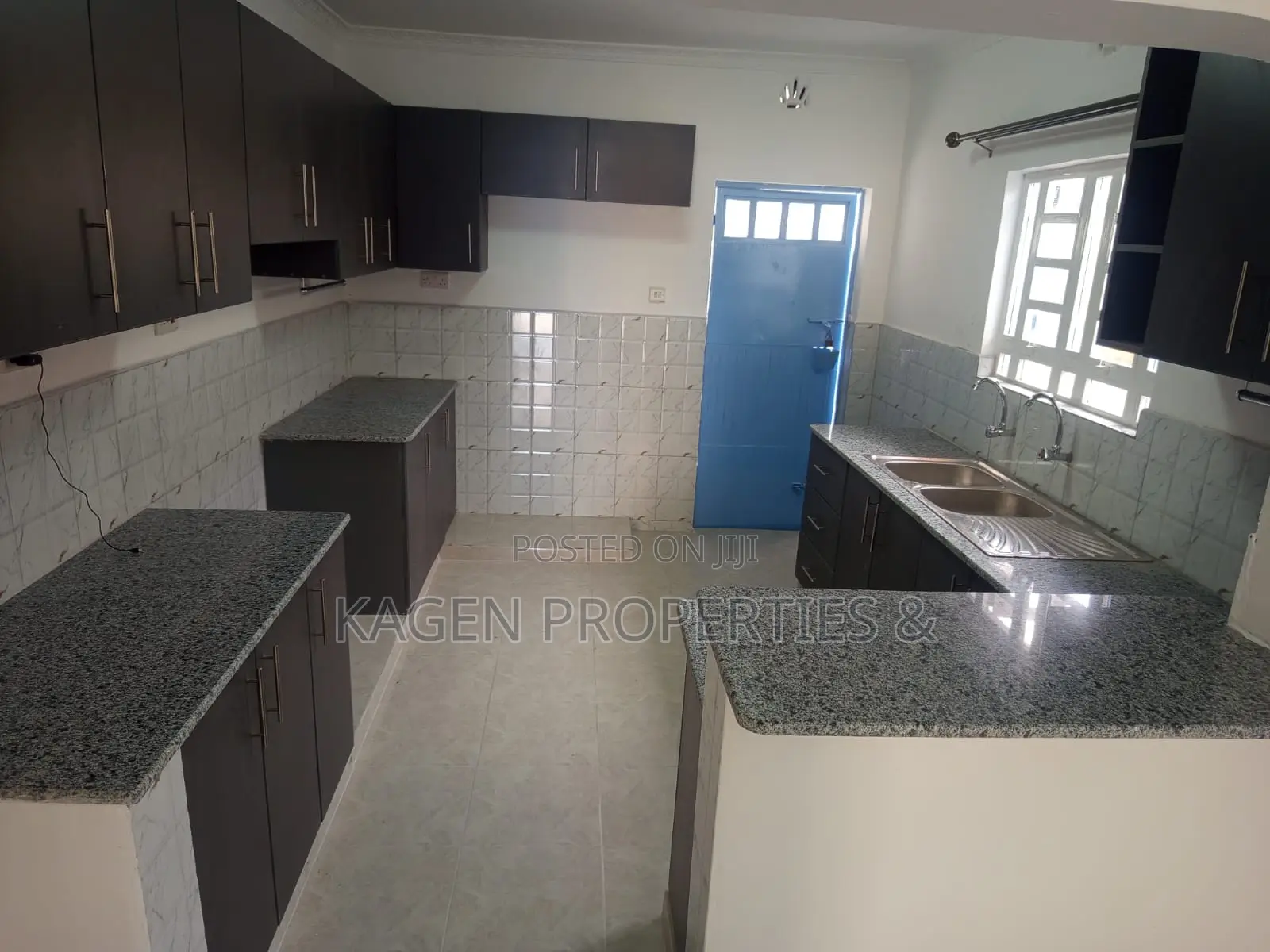 3bdrm Bungalow in Nkoroi for sale