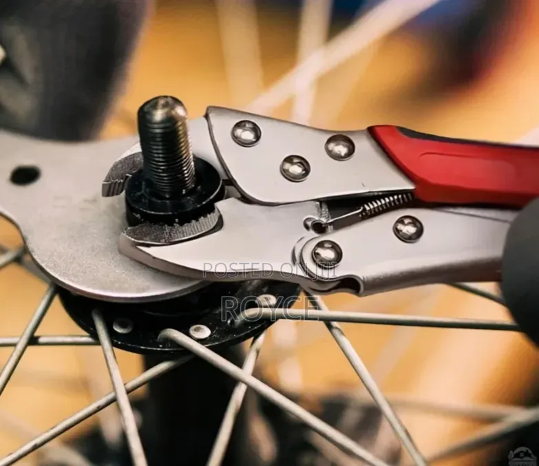 Locking Pliers