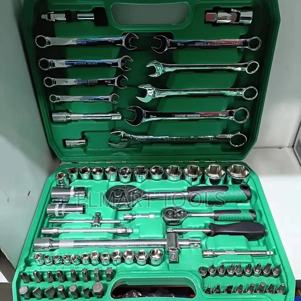 Generic 82-Piece Socket Wrench and Ratchet Tool Set - main view