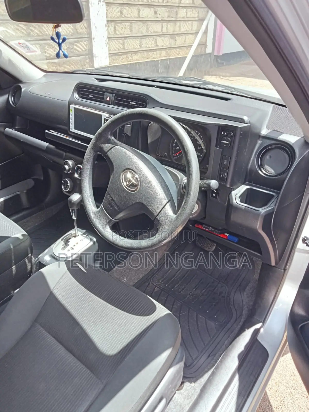 Toyota Succeed 2015 Silver