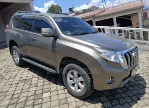 Toyota Land Cruiser Prado 2016 Brown