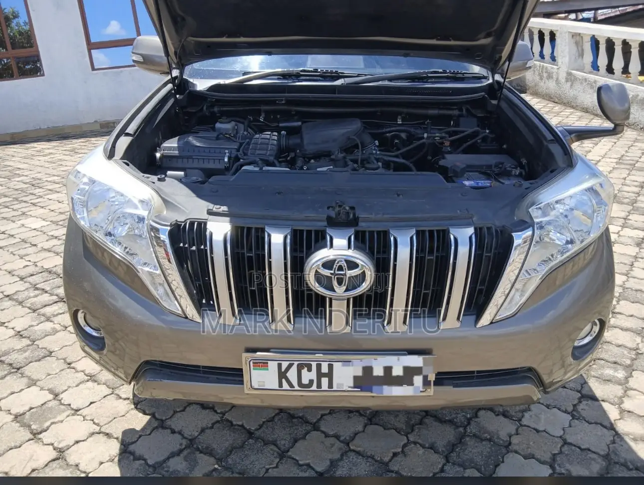 Toyota Land Cruiser Prado 2016 Brown