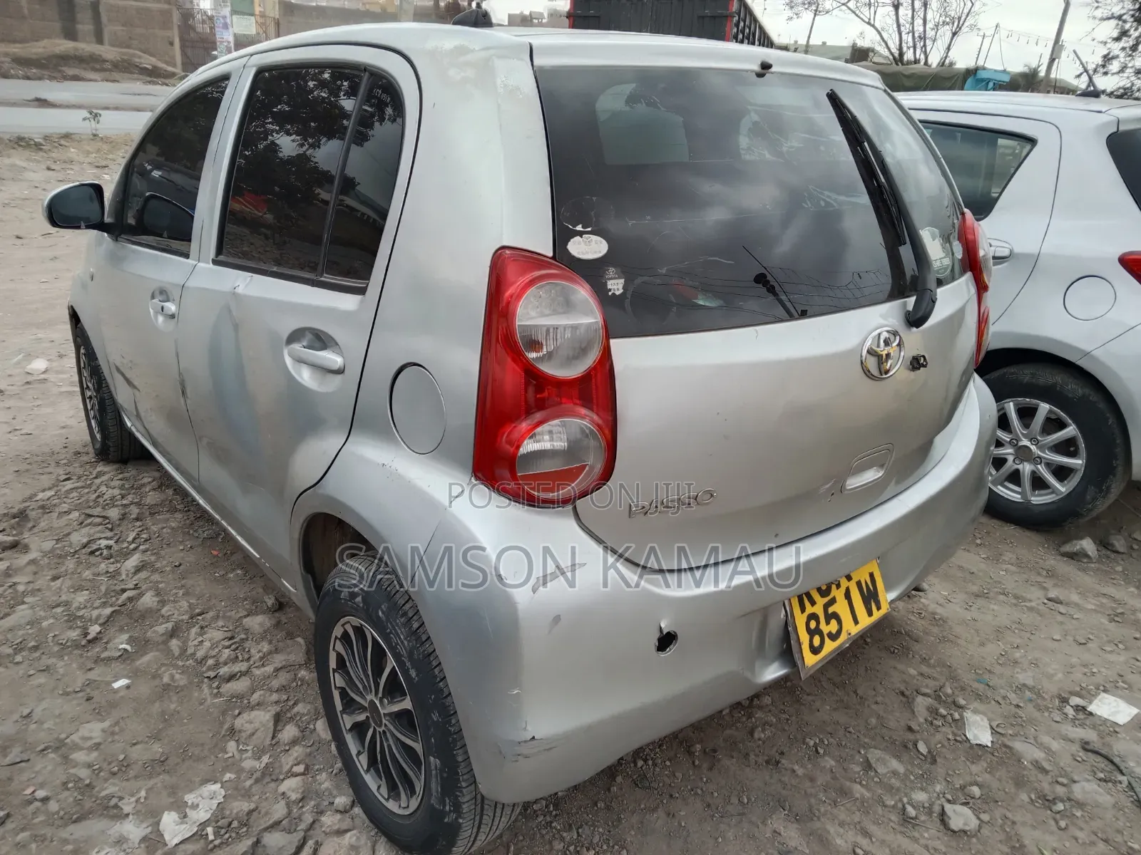 Toyota Passo 2011 Silver