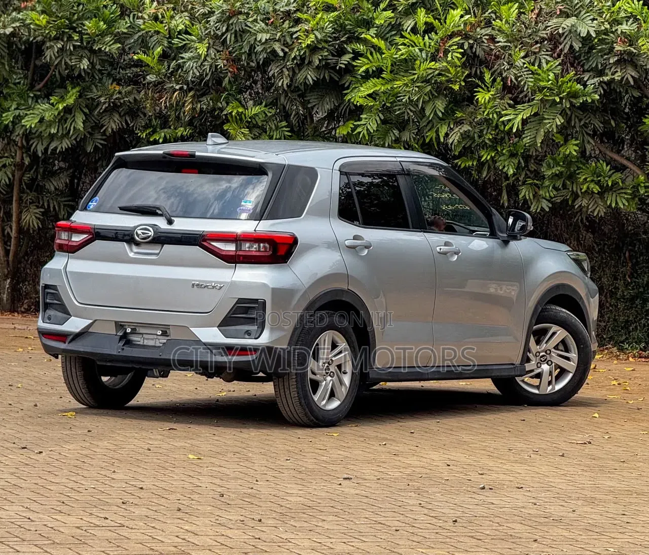 Daihatsu Rocky 2020 Silver