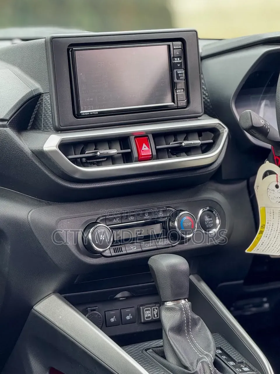 Daihatsu Rocky 2020 Silver