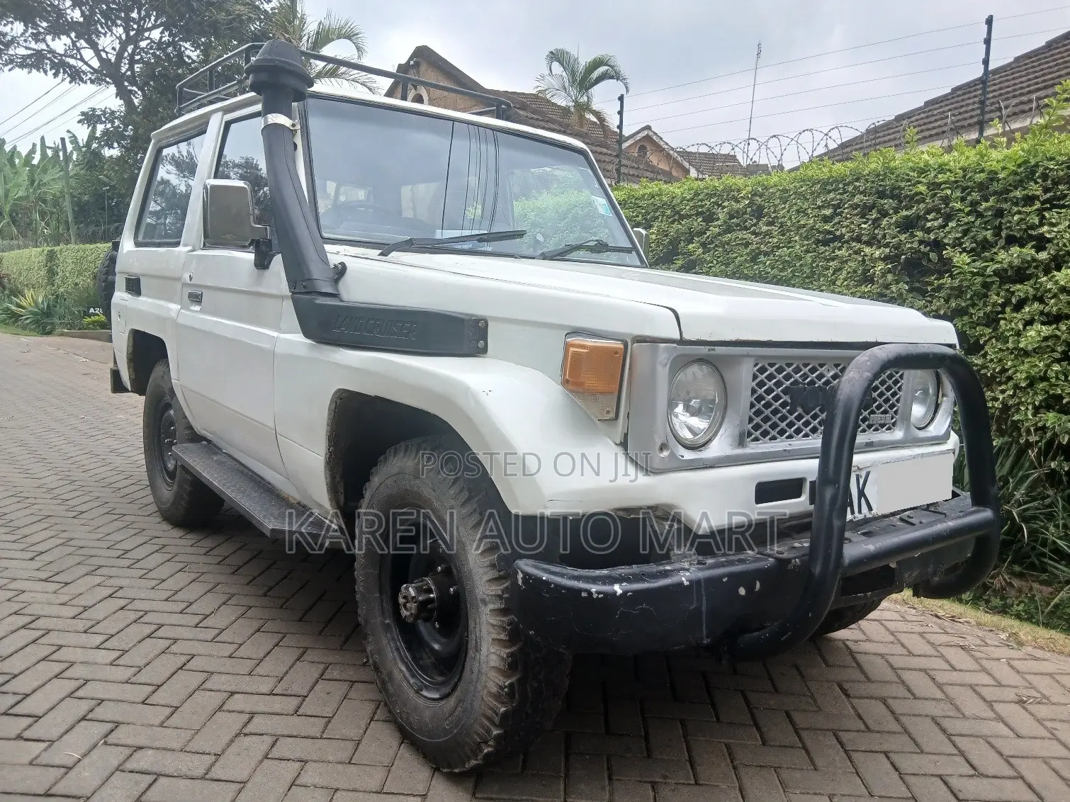 Toyota Land Cruiser 70 1988 White