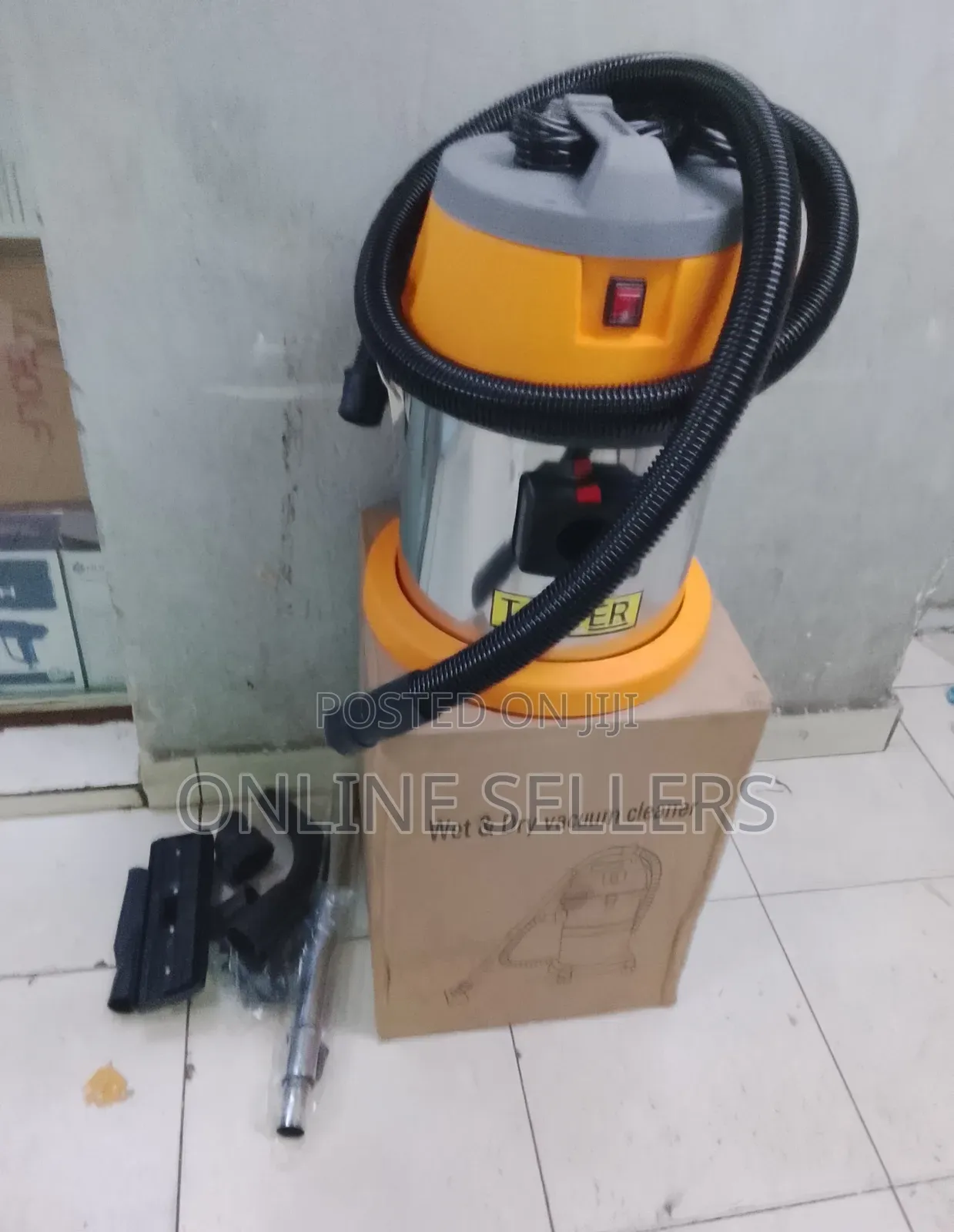 20 L Vacuum Cleaner