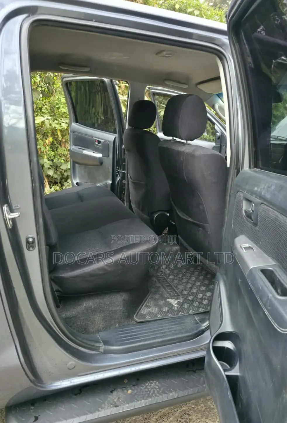 Toyota Hilux 2014 Gray