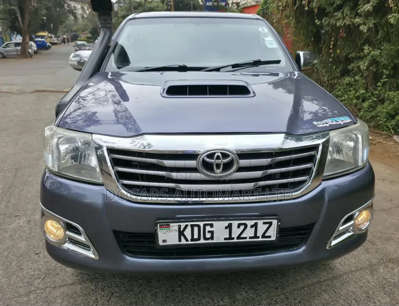 Toyota Hilux 2014 Gray