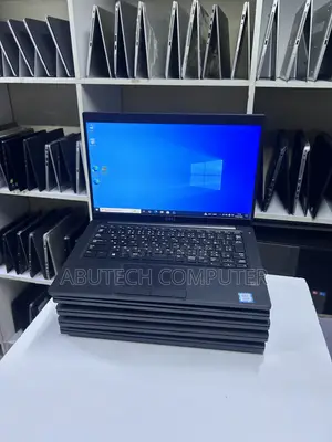 Laptop Dell Latitude 7390 8GB Intel Core i5 SSD 256GB