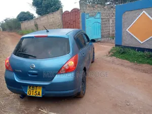 Nissan Tiida 2008 Blue