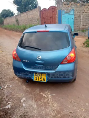 Nissan Tiida 2008 Blue