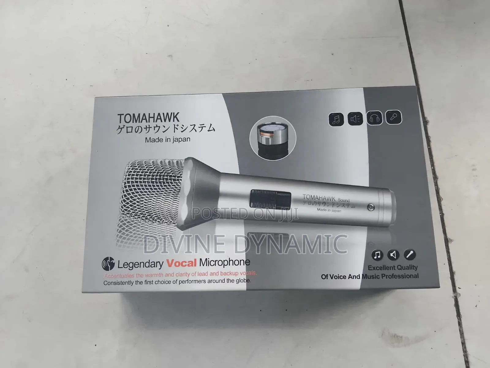 Tomahawk Corded Microphone