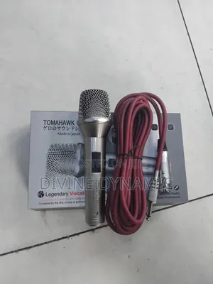 Tomahawk Corded Microphone