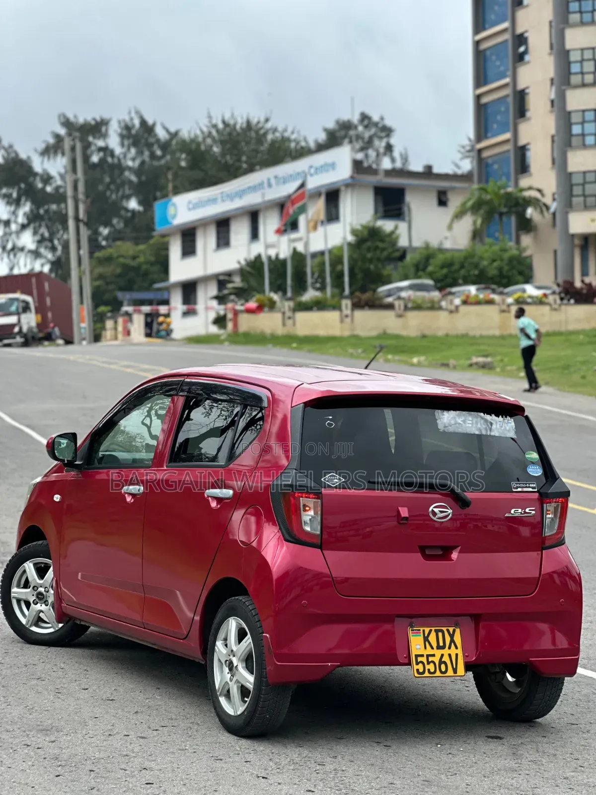 Daihatsu Mira 2019 Maroon