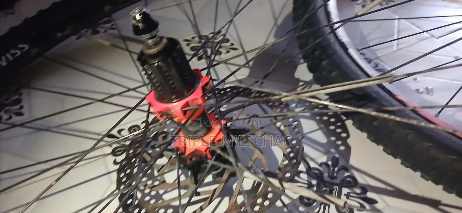 DT Swiss 29er MTB Wheelset – Continental Tyres + Disc Rotors