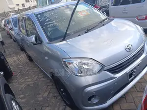Toyota Passo 1.0 FWD 2019 Silver