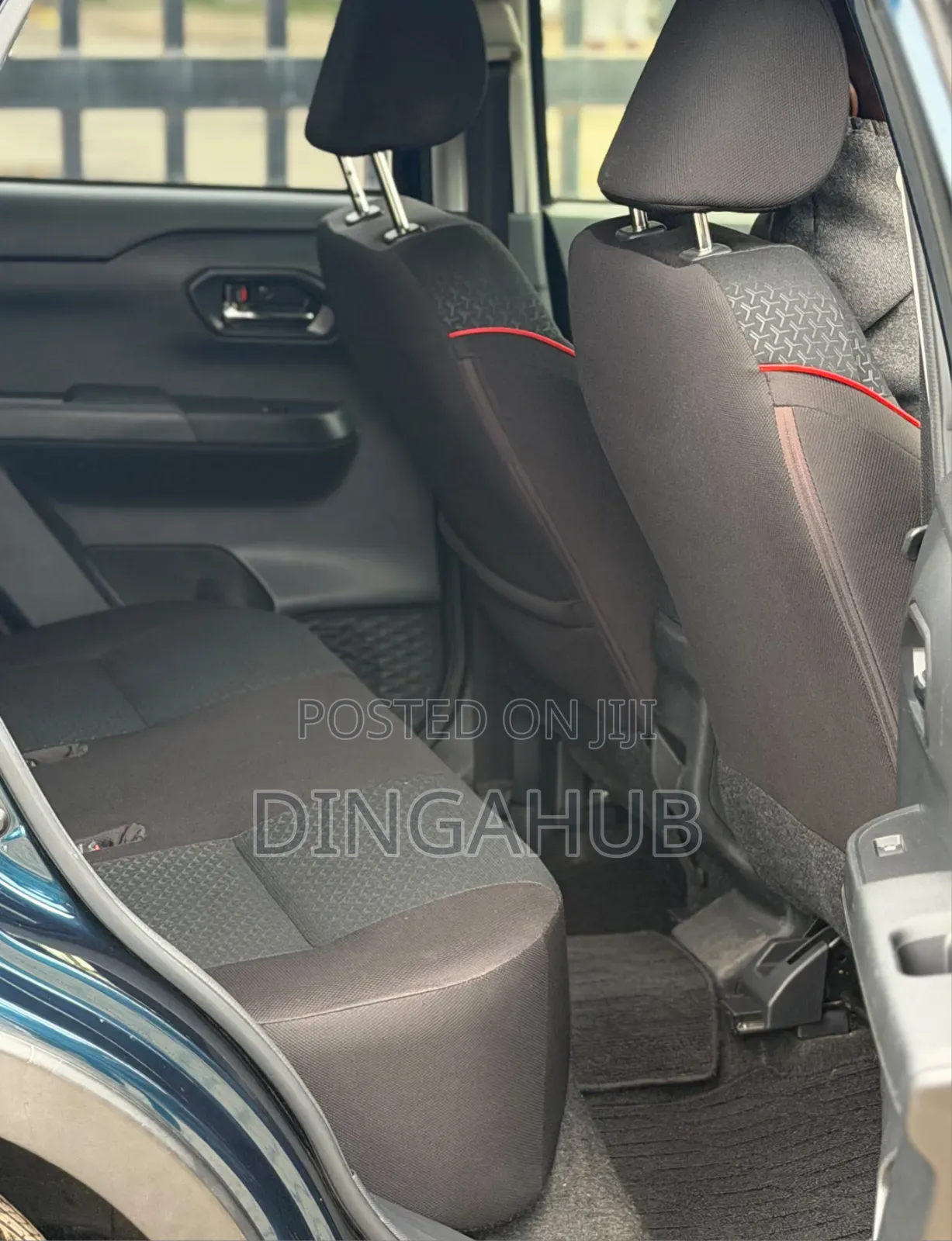 Toyota Raize 2020 Blue