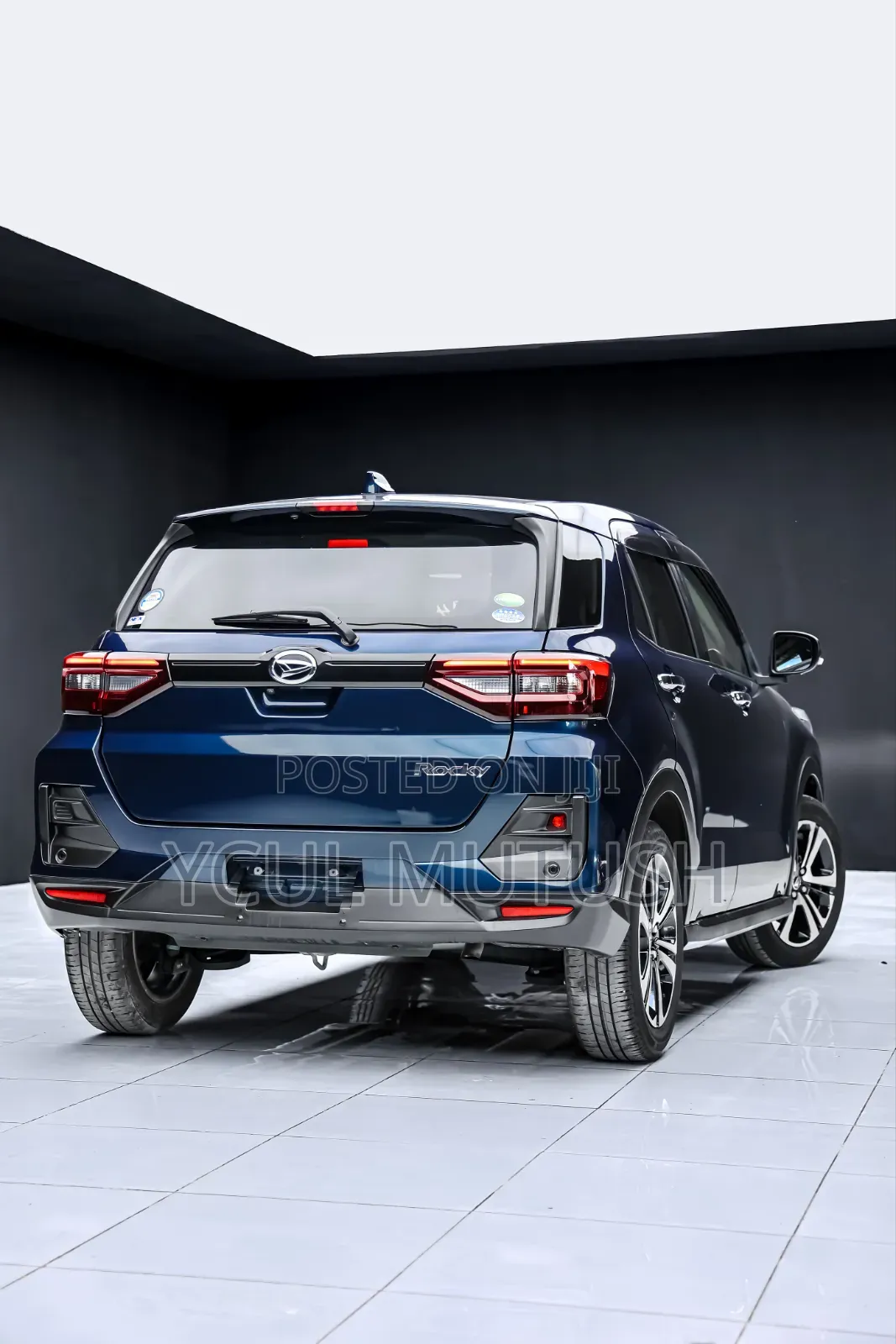 Daihatsu Rocky 2019 Blue