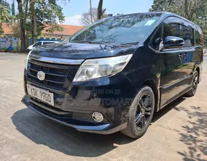 Toyota Noah 2015 Black