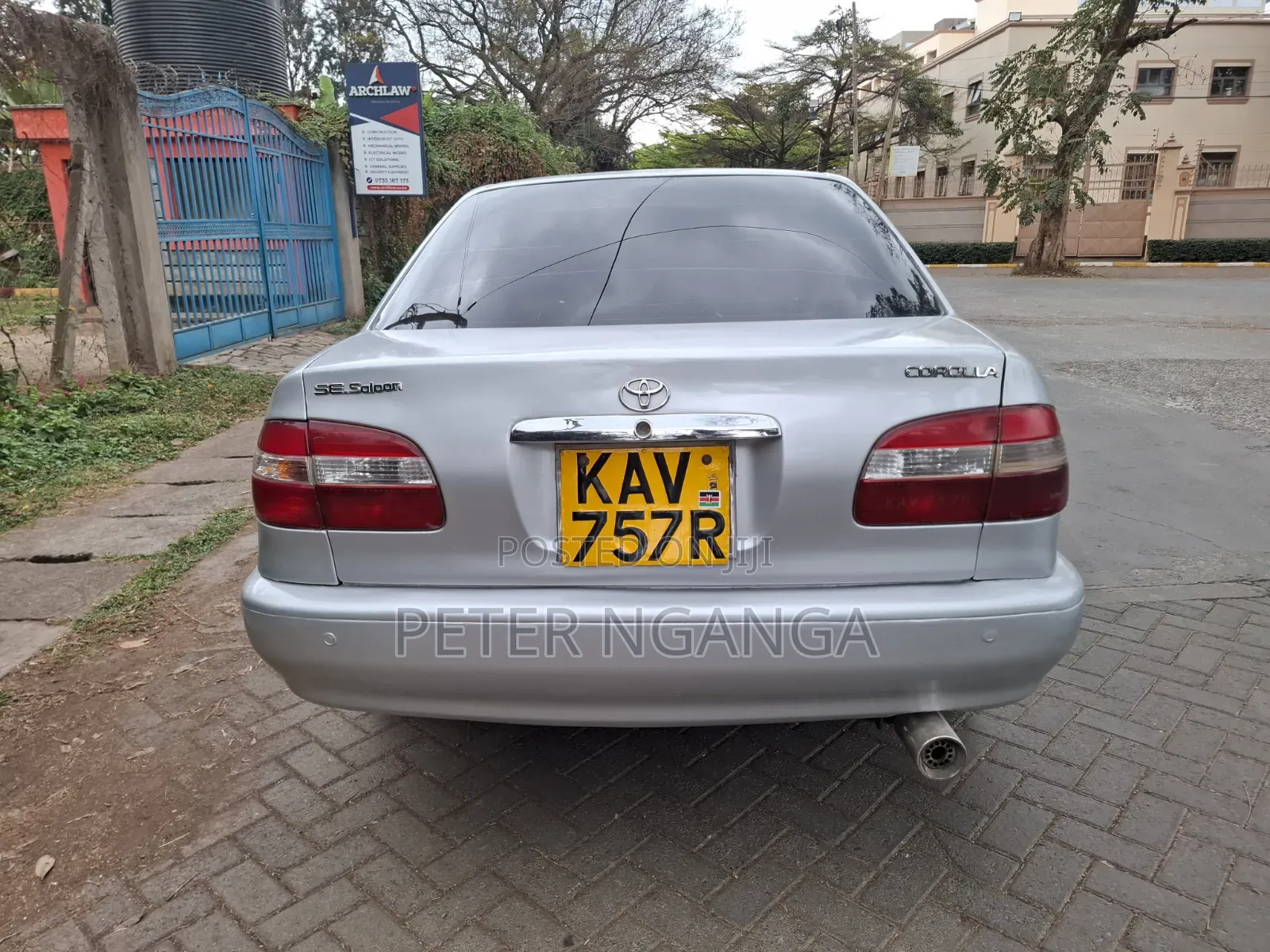 Toyota Corolla 2000 Silver