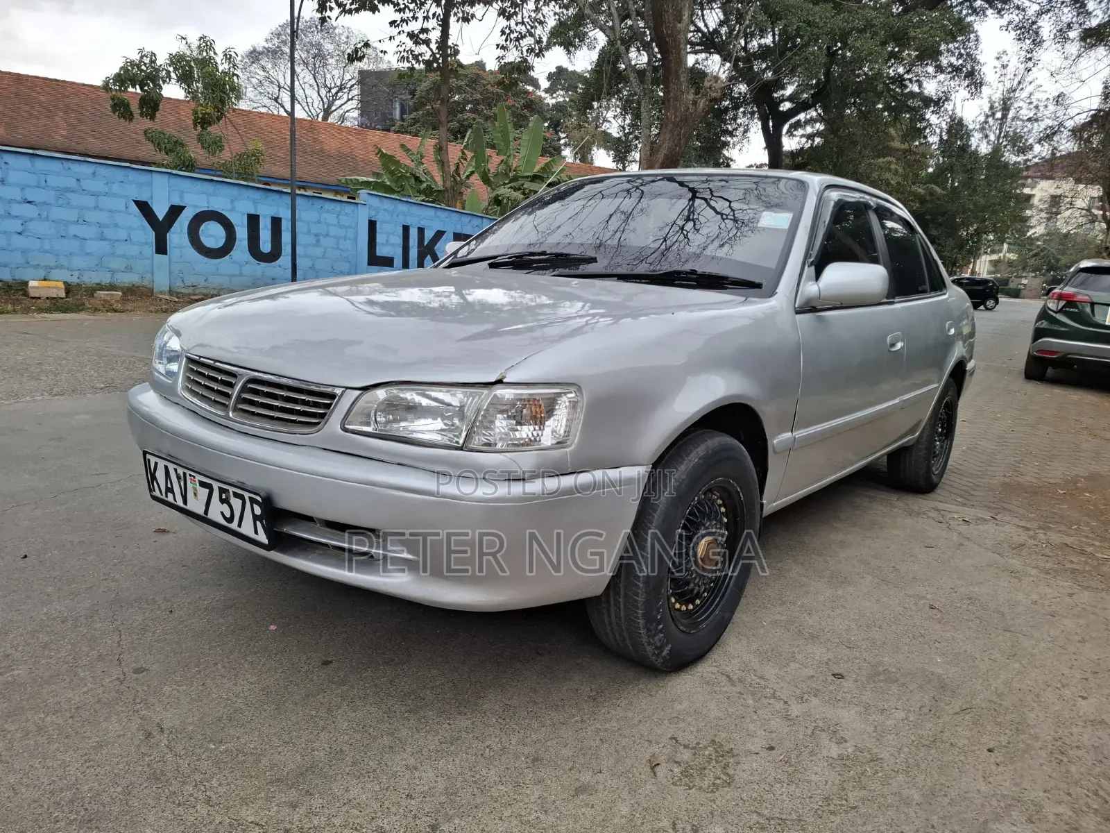 Toyota Corolla 2000 Silver