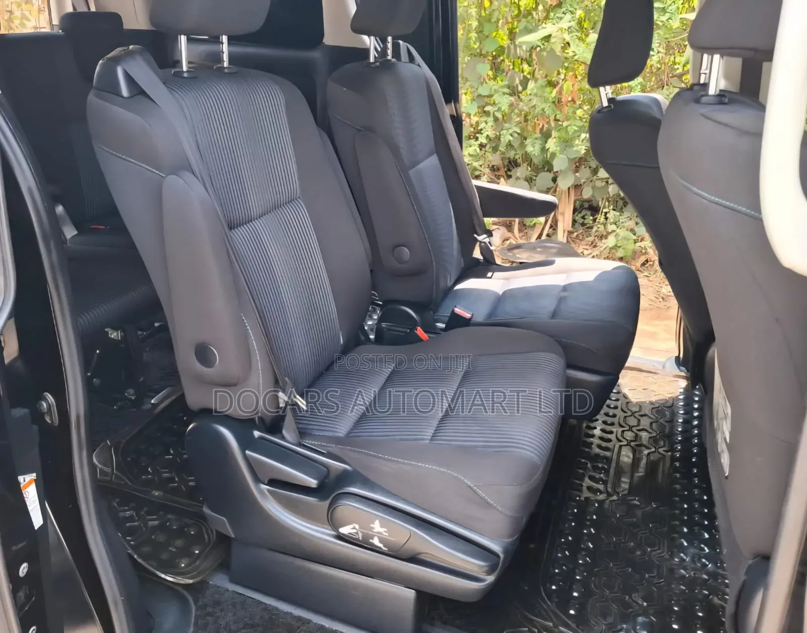 Toyota Noah 2015 Black