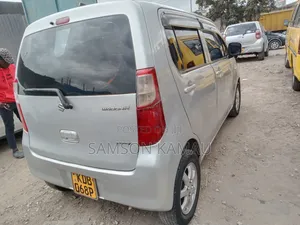 Suzuki Wagon R 2014 Silver