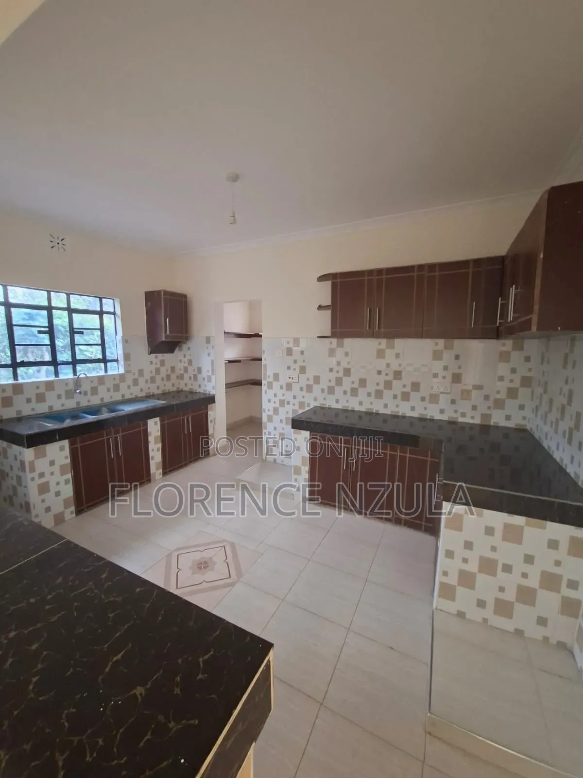 3bdrm Bungalow in Kamura Rd, Nkoroi for sale