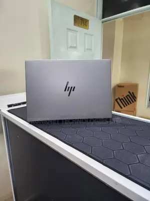 Laptop HP ZBook 14 32GB Intel Core Ultra 7 SSD 1T