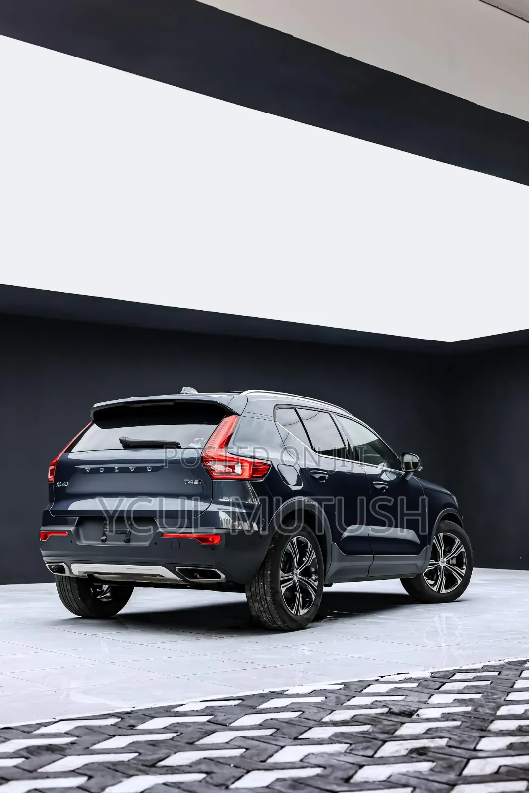Volvo XC40 T5 Petrol AWD 2019 Blue